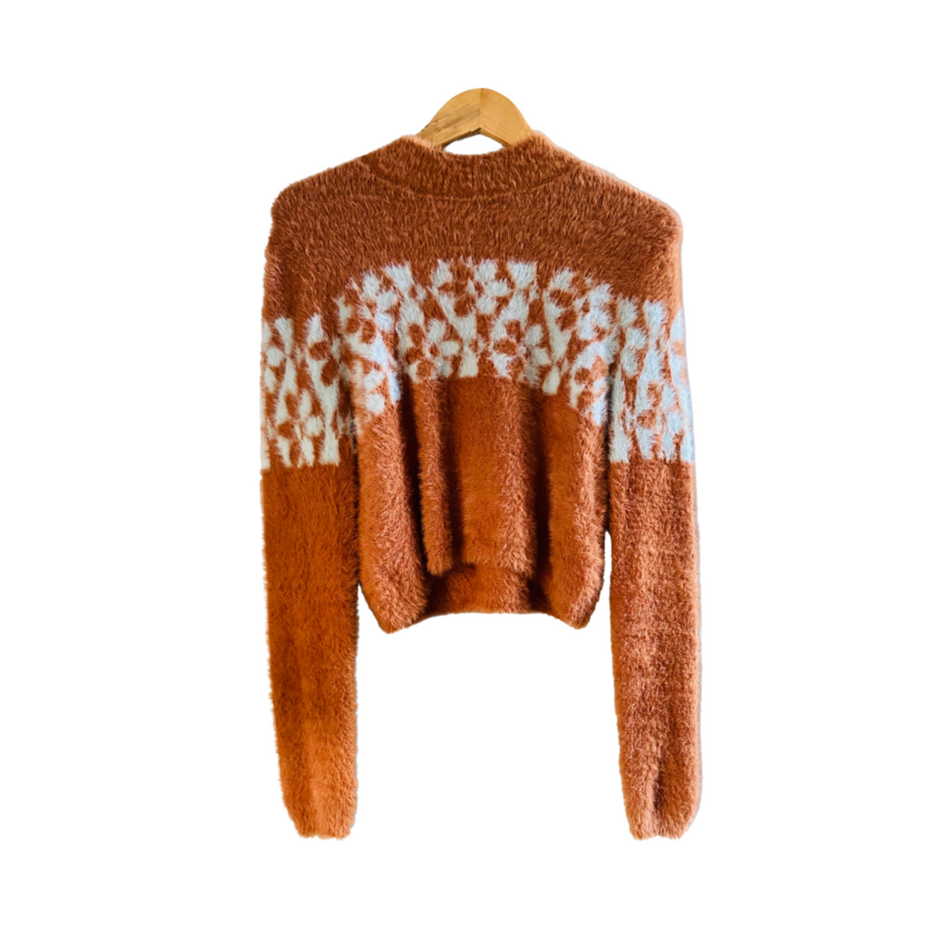 Brown Pine Fresh Flower | Top for Women |
